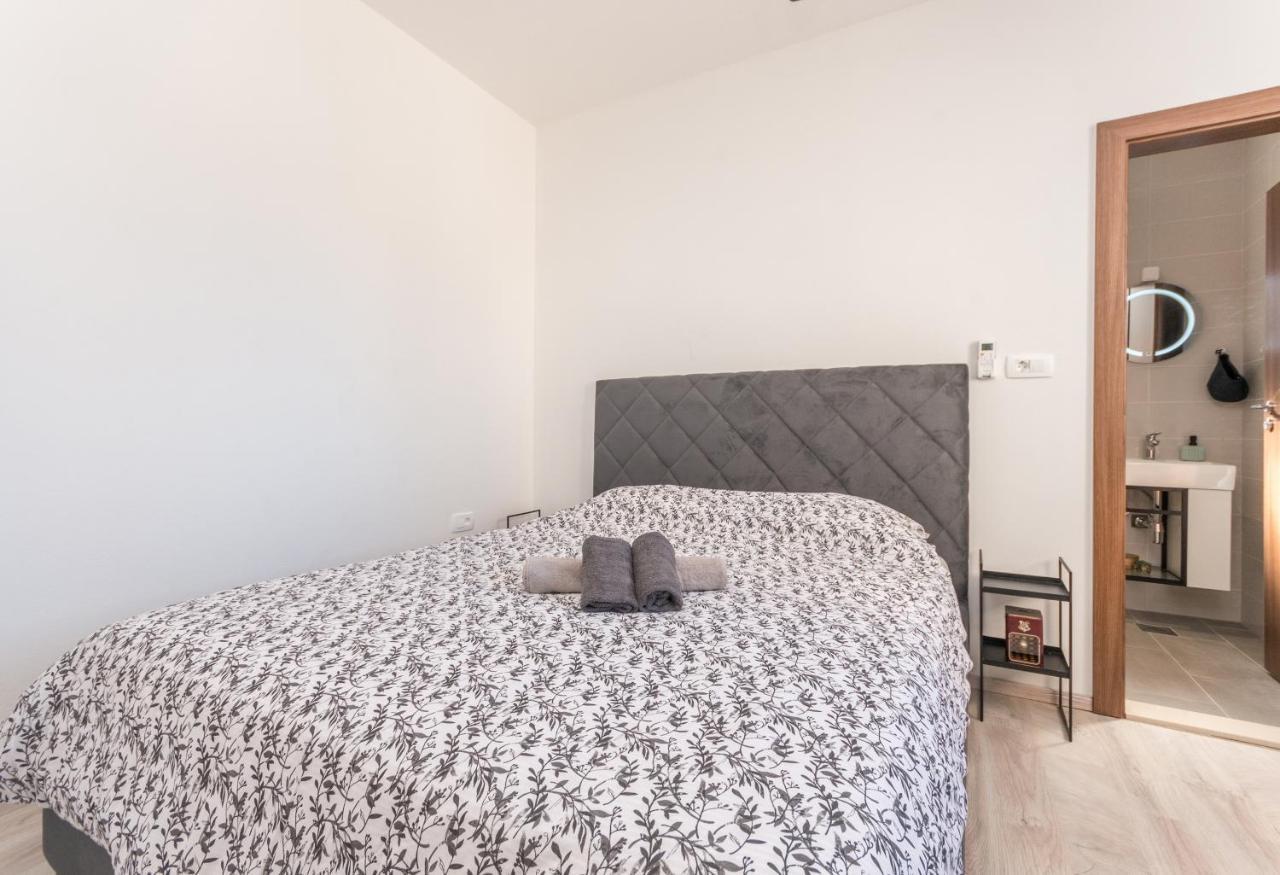 Villa Lucija Biograd Na Moru Εξωτερικό φωτογραφία
