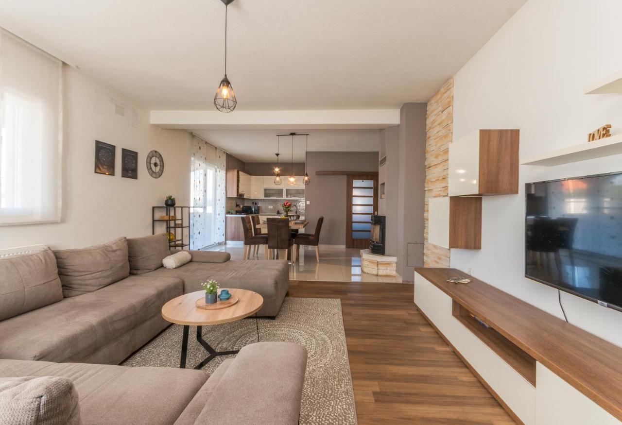 Villa Lucija Biograd Na Moru Εξωτερικό φωτογραφία